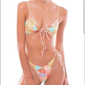 ONE ONE SWIMWEAR bikini